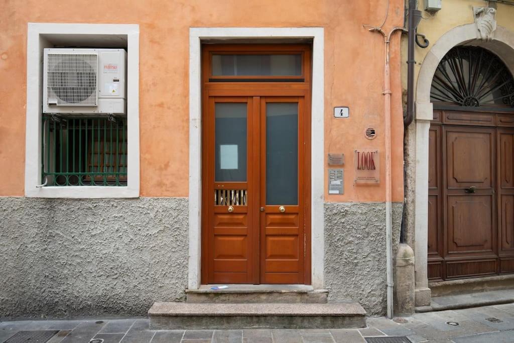 Enjoy Home - Appartamento Orologio, Piazza Dei Signori Padua Exterior foto